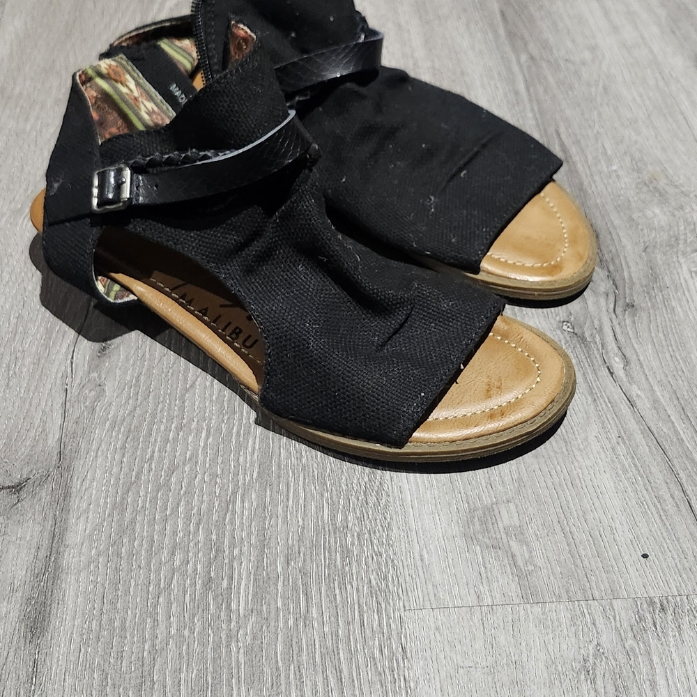 Blowfish Black and Tan Sandals with Patterned Lining